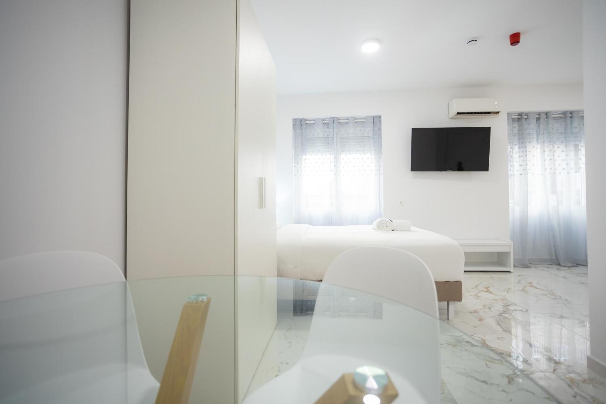 L&G Apartments Bahia Suite Alicante Exterior foto