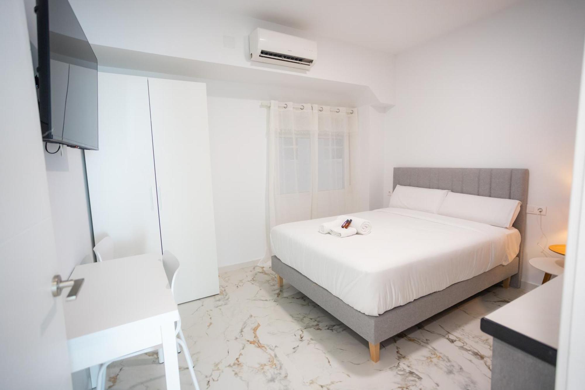 L&G Apartments Bahia Suite Alicante Exterior foto